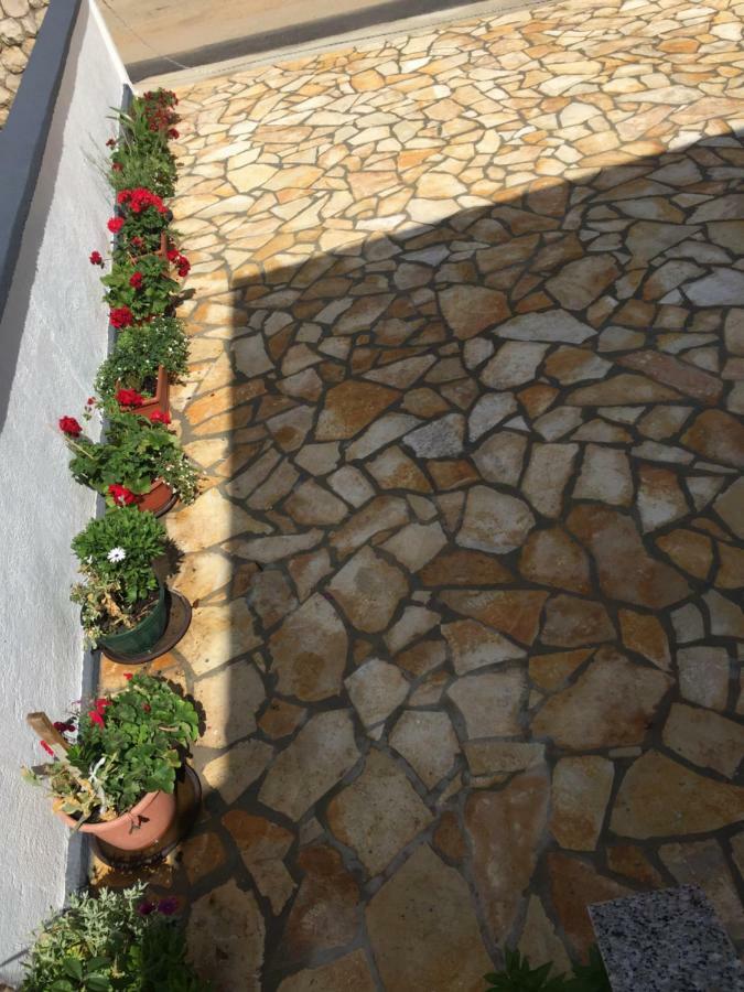 Apartment Roko Vir Exterior foto
